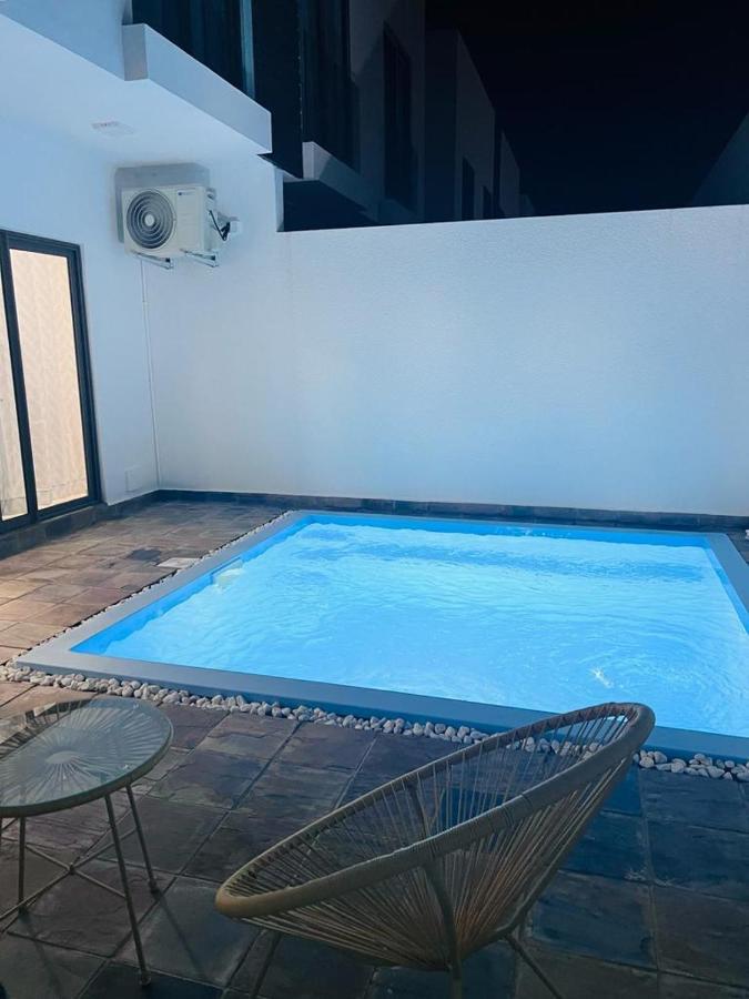 Azure 4 Bedrooms Haven Retreat: Where Tranquility Meets Turquoise Waters, Flic En Flac Mauritius المظهر الخارجي الصورة